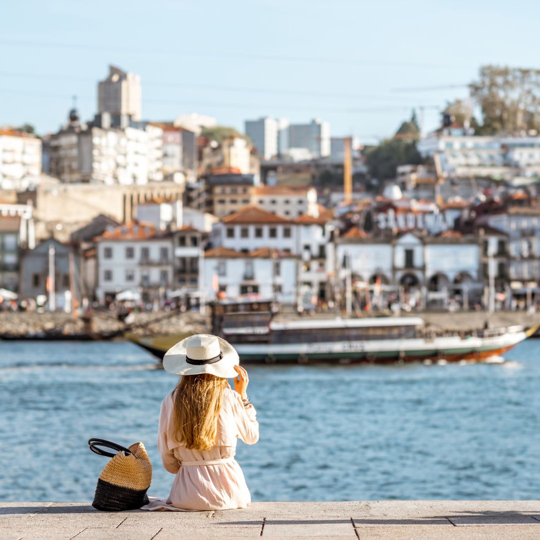 Smaller destinations gain ground, holiday budget remains stable
